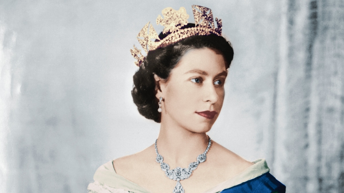 Elizabeth II