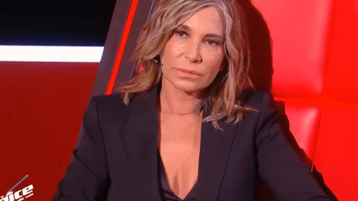 Zazie dans son fauteuil de The Voice