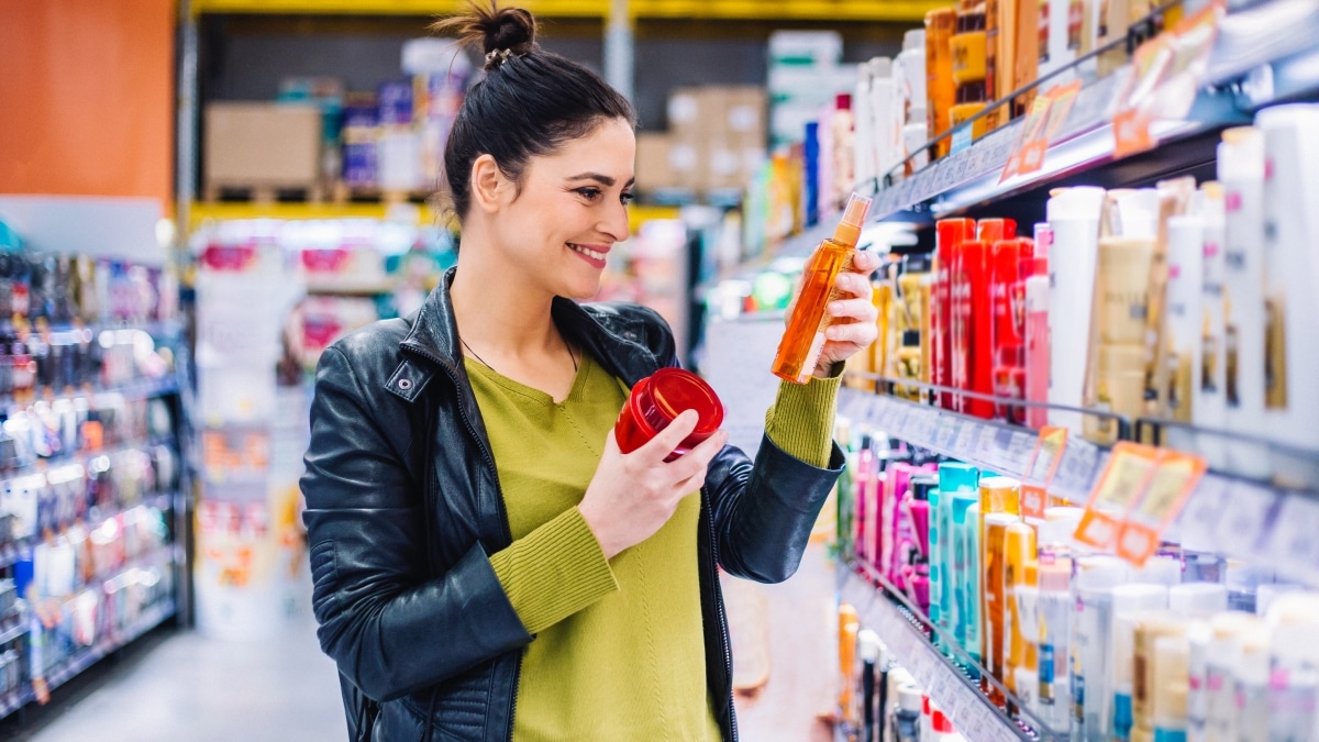 Une dame qui fait ses courses