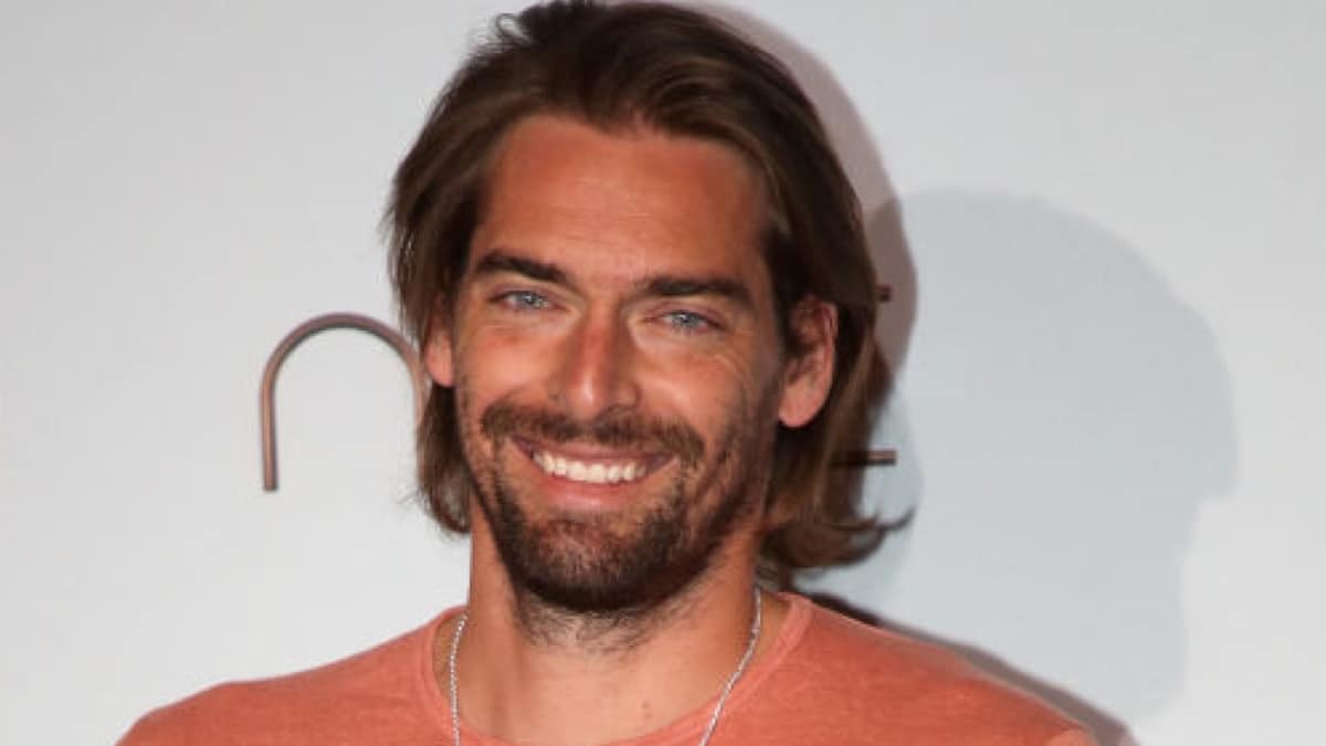 Photo de Camille Lacourt souriant