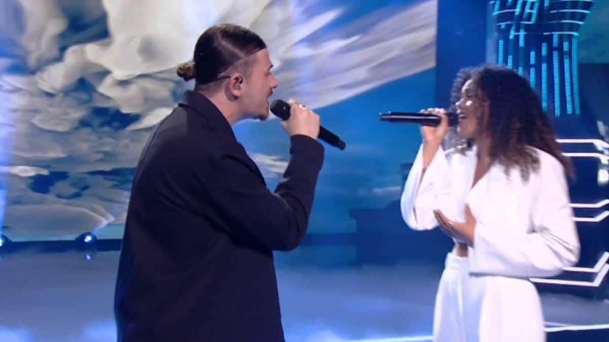 Pierre Garnier et Alyah dans The Voice Belgique