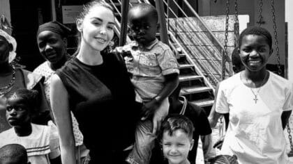 Nabilla et Milann à l'orphelinat Imani