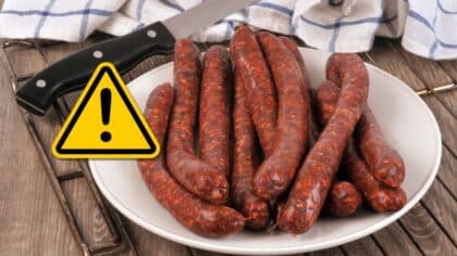 Ces merguez sont dangereuses.