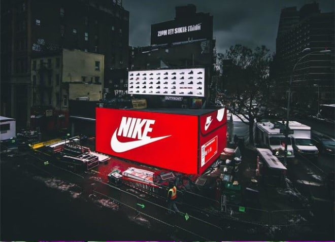 صابون باريس Le popup store Nike en forme de boite à chaussures géante | Il ... صابون باريس
