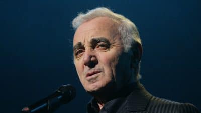 Charles Aznavour : un biopic dédié à la star, découvrez qui va incarner le chanteur