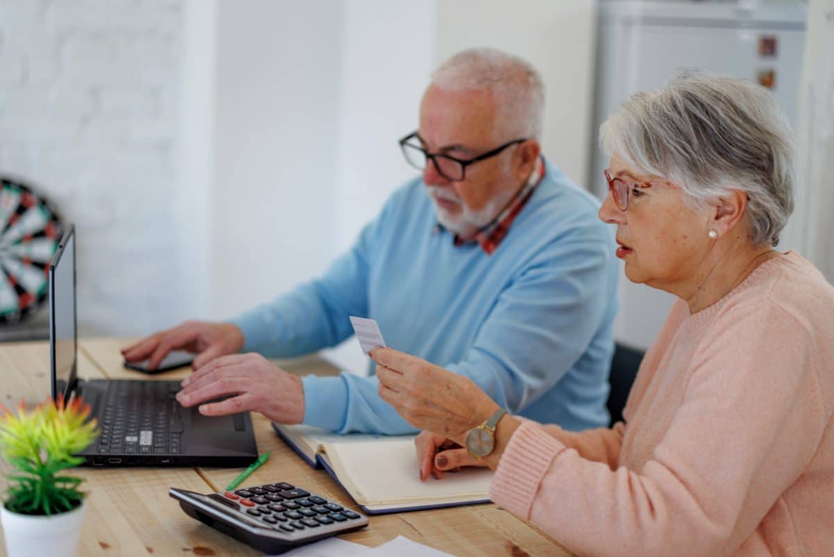 Pension de retraite : où faut-il se tourner en cas de changement de compte bancaire ?