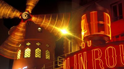 Le fameux Moulin Rouge, dans le 18ᵉ arrondissement de Paris